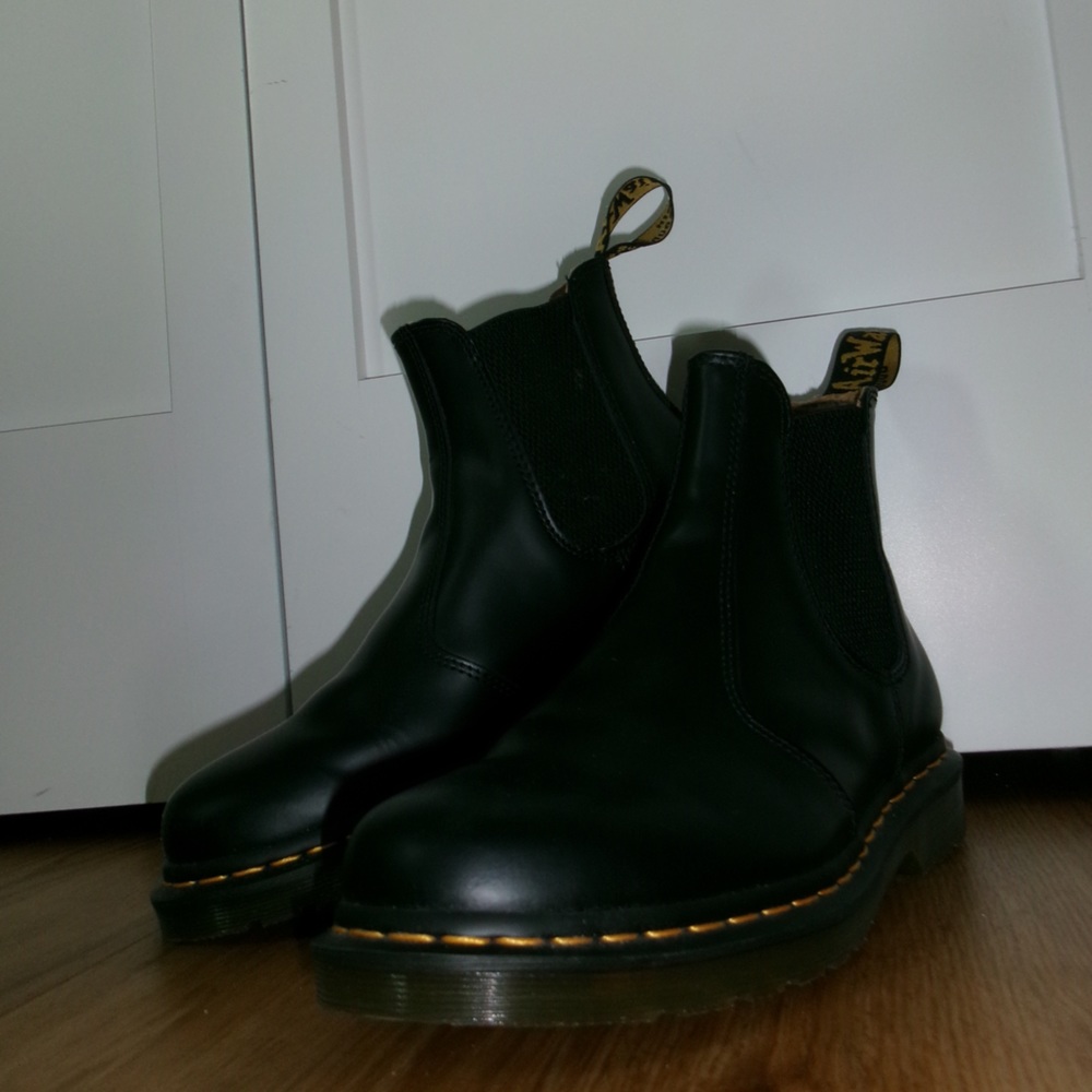 Doc Martens Chelsea Boots